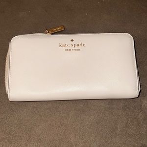 Kate spade continental wallet